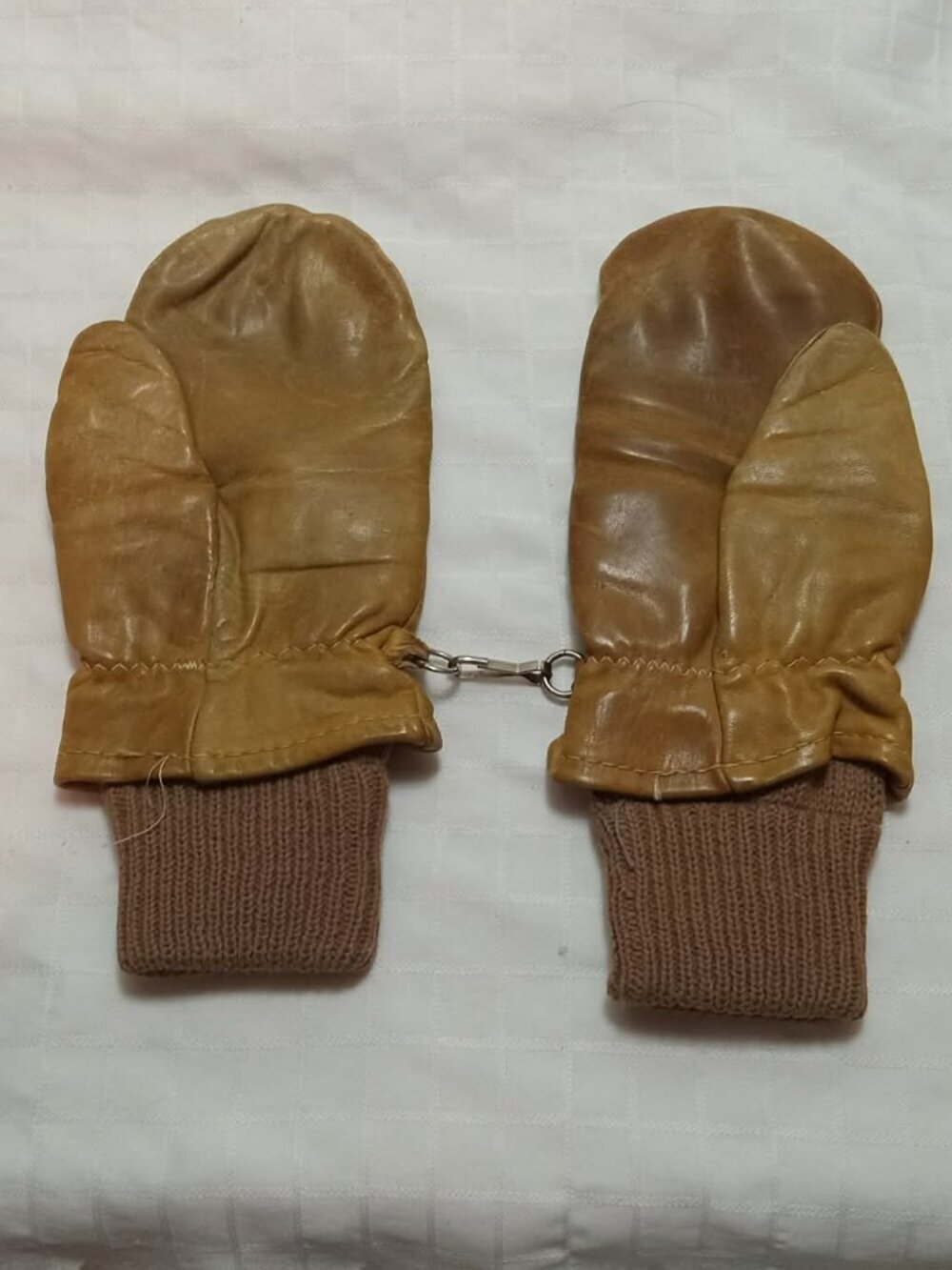 Genuine leather mittens handmade around the 1970s